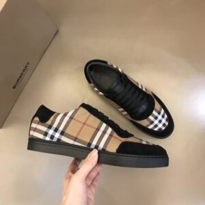 burberry-sneaker-1.jpg