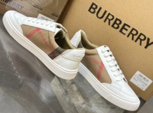 burberry-sneaker-6-1.jpg