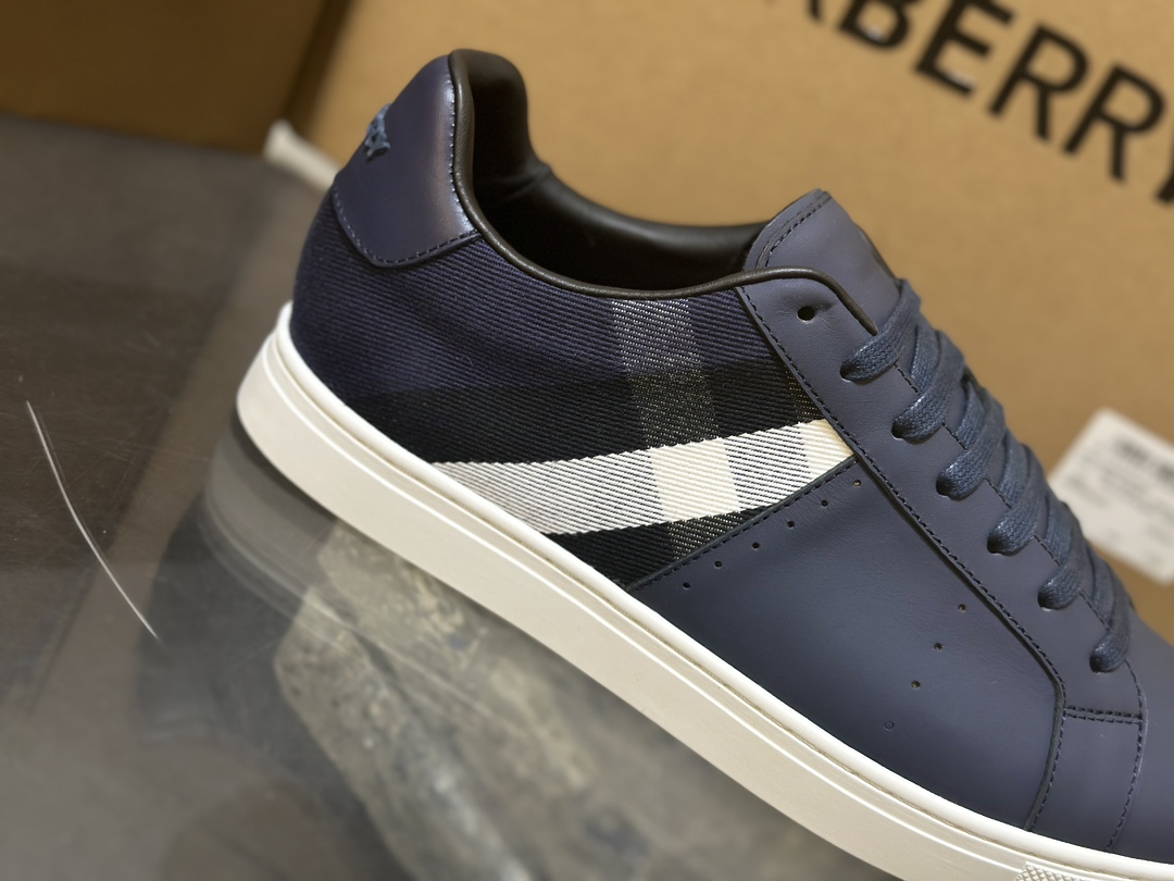 burberry-sneaker-6-2.jpg