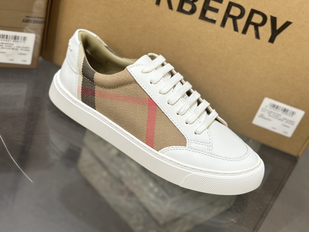 burberry-sneaker-7-1.jpg