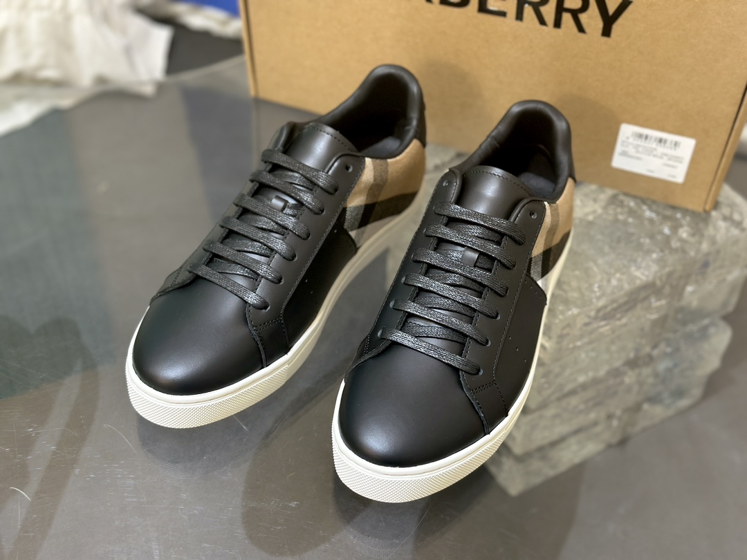 burberry-sneakers-2-3.jpg