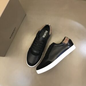 burberry-sneakers-2.jpg
