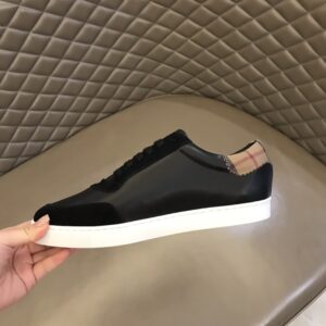 burberry-sneakers-3.jpg