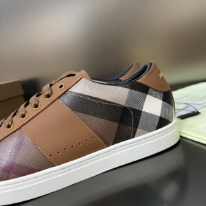 burberry-sneakers-3-7.jpg