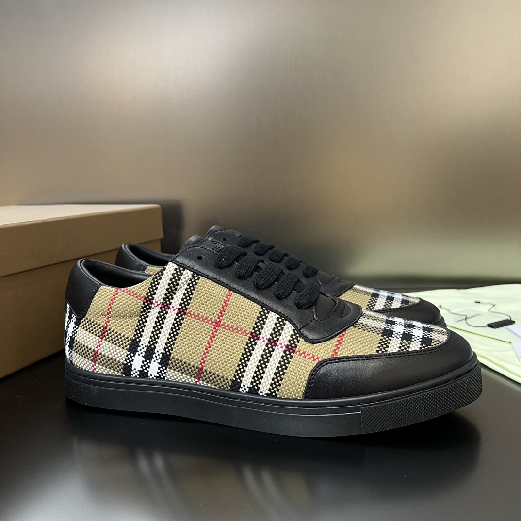 burberry-sneakers-4-5.jpg