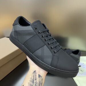 burberry-sneakers-4-9.jpg
