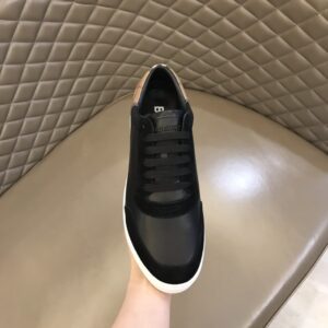 burberry-sneakers-5.jpg