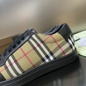 burberry-sneakers-6-5.jpg
