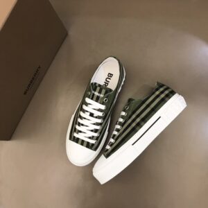 burberry-sneakers-9.jpg