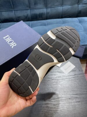 dior-b22-8-1.jpg