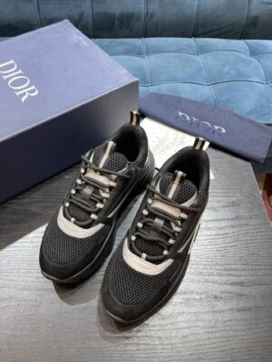 dior-b22-black-white-3-1.jpg