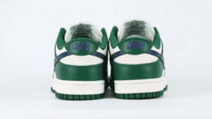 dunk-low-gorge-green-reps-4-595x334-1.png