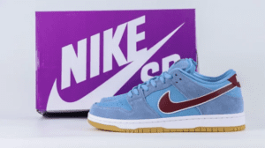 dunk-low-premium-sb-philadelphia-phillies-reps-11-595x334-1.png