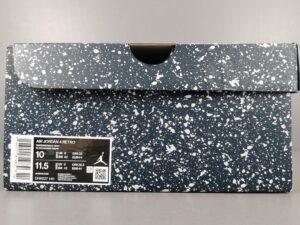 jordan-4-midnight-navy-2.jpg