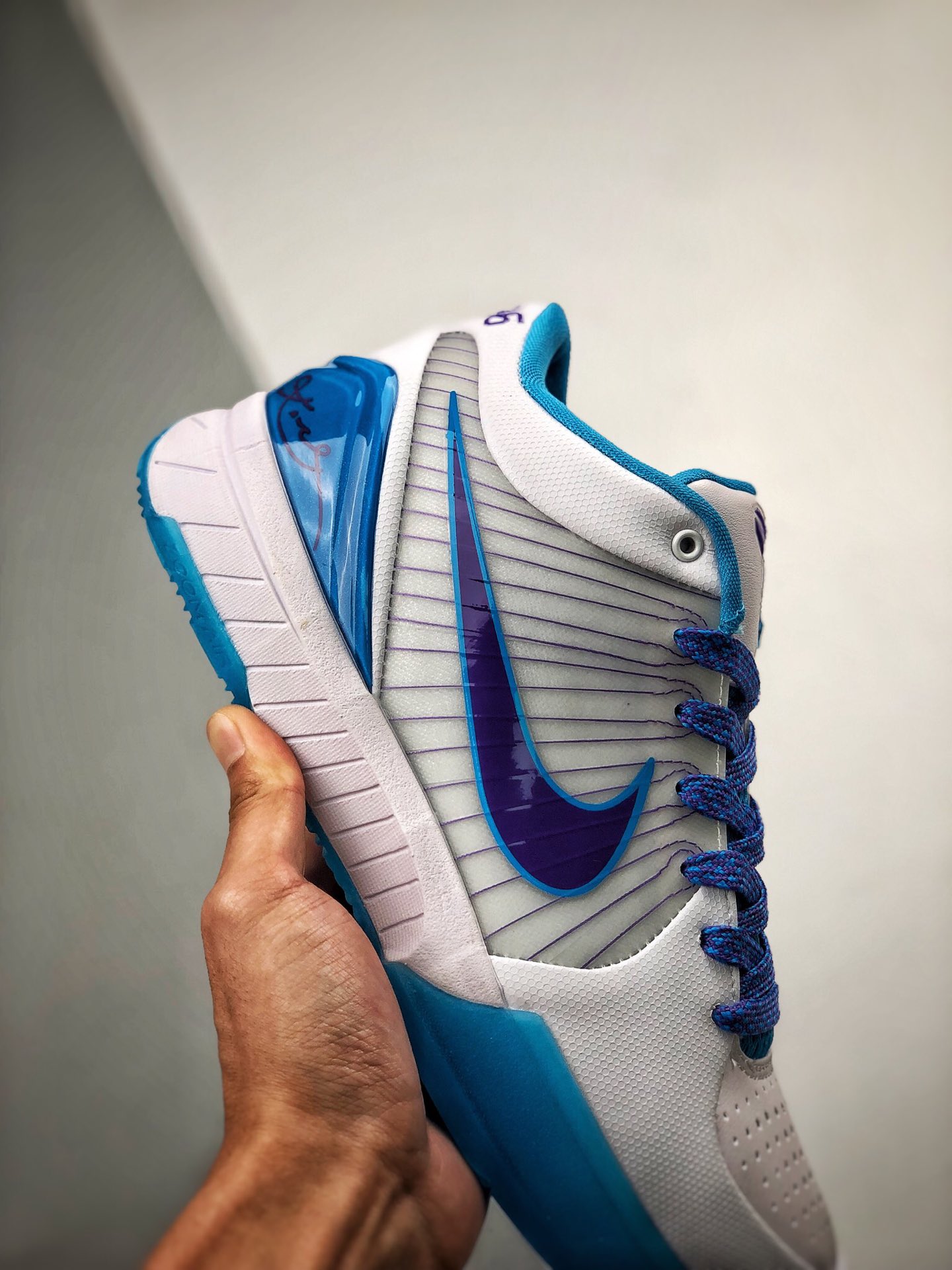 kobe-4-hornets-2.jpg