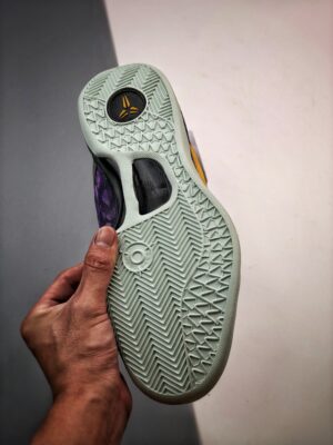 kobe-8-easter-5.jpg