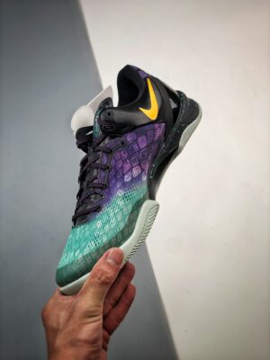 kobe-8-easter-9.jpg