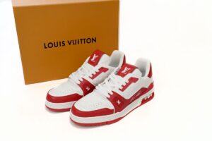 lv-trainers-4-1-1.jpg