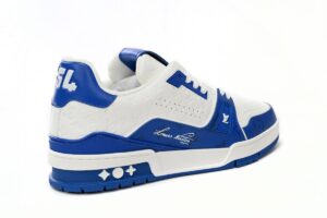 lv-trainers-4-2.jpg