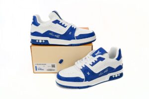 lv-trainers-5-2.jpg