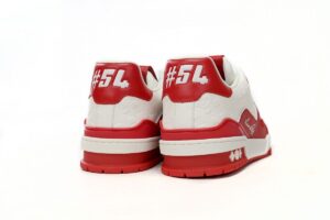 lv-trainers-7-1.jpg
