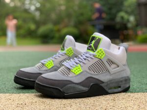 neon_3-scaled-1.jpg