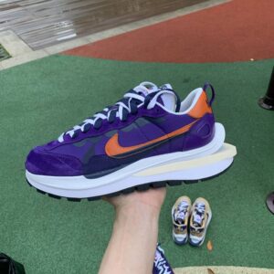 sacai_11_e7ad681b-c1b9-48b5-a23f-26f1b7ab9e36.jpg