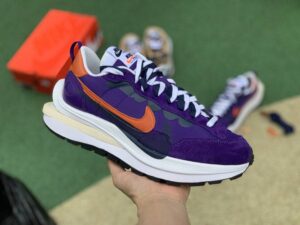 sacai_12_1f580144-d53d-4231-ba67-dd8f94f93365.jpg
