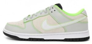 sb-dunks-ducks-3-e1703626227848.jpg