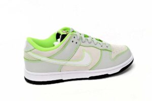 sb-dunks-ducks-4.jpg