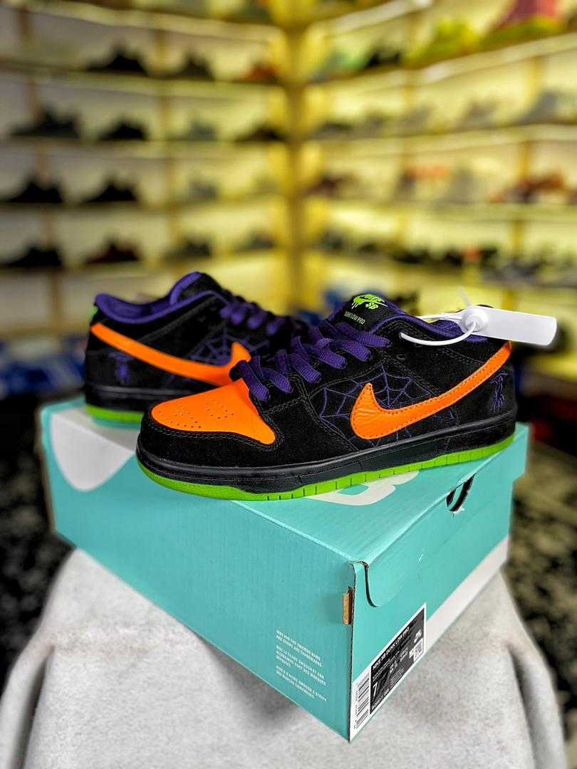 sb-dunks-halloween-3.jpg