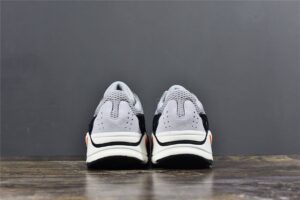 yeezyboost700waverunner_3.jpg