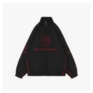 Balenciaga-Manchester-United-Crest-Embroidered-Stand-Collar-Jacket3.jpeg-1.webp