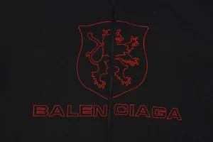 Balenciaga-Manchester-United-Crest-Embroidered-Stand-Collar-Jacket6.jpeg.webp