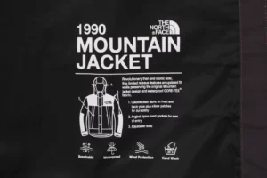 TNF-Misty-Forest-Hooded-Jacket5.jpeg.webp
