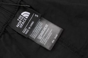 TNF-Pocket-Logo-Utility-Shorts17.jpeg.webp
