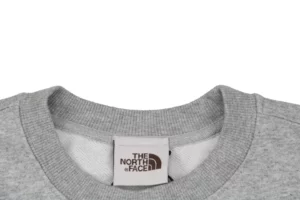 The-North-Face-Logo-Box-Graphic-Crewneck-Sweatshirt16.jpeg.webp