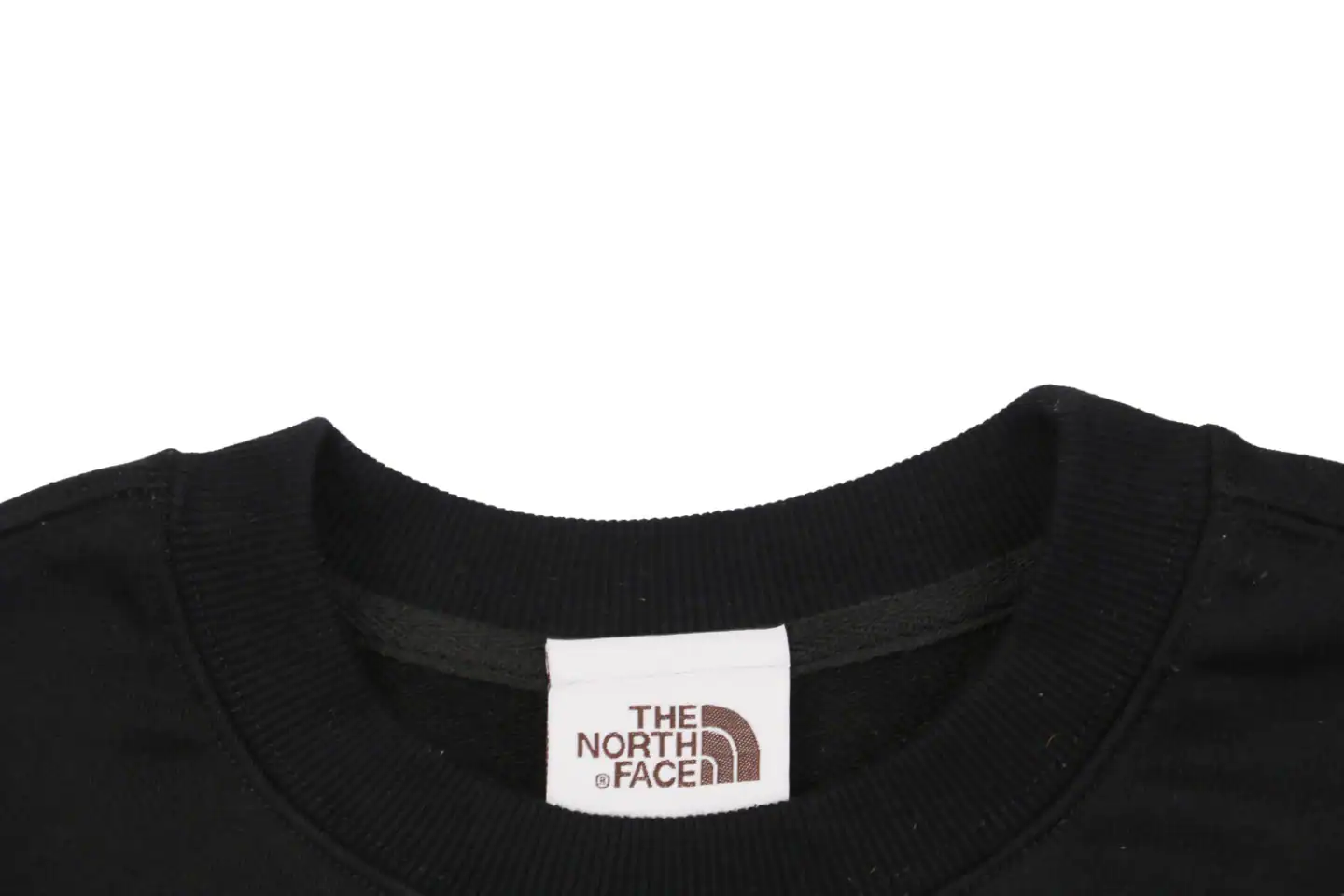 The-North-Face-Logo-Box-Graphic-Crewneck-Sweatshirt24.jpeg.webp