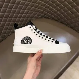 4-diLlM6b.jpg