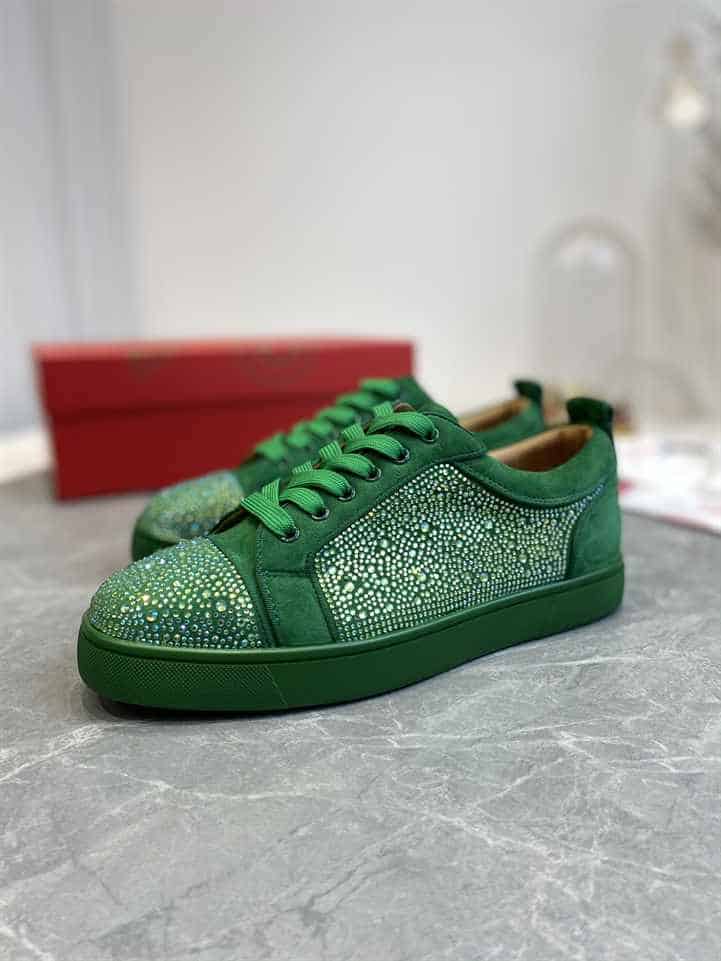 CHRISTIAN LOUBOUTIN LOW TOP SNEAKER