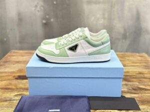 6-prada-downtown-leather-sneakers-p046-6.jpg