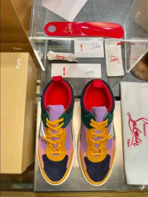 CHRISTIAN-LOUBOUTIN-ASTROLOUBI-SNEAKER-CL174-4.webp