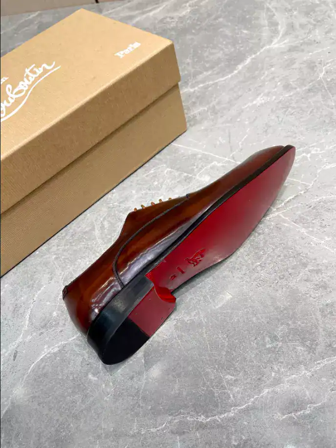 CHRISTIAN-LOUBOUTIN-CORTEO-LDC014-3.webp