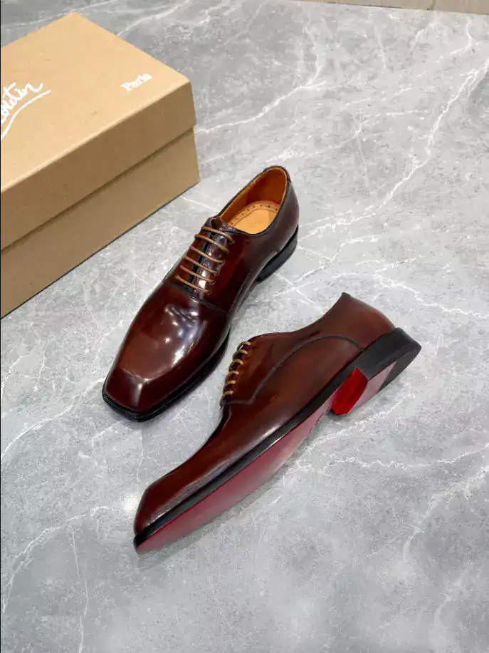 CHRISTIAN-LOUBOUTIN-CORTEO-LDC014-4.webp