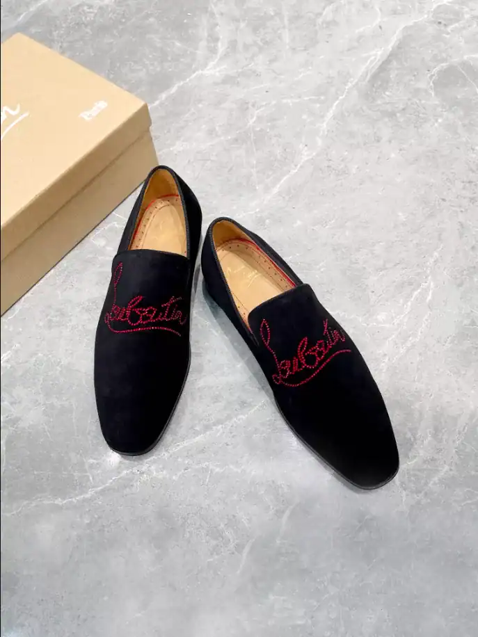 CHRISTIAN-LOUBOUTIN-DANDELION-LOAFERS-LDC027-3.webp