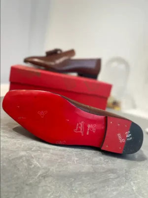 CHRISTIAN-LOUBOUTIN-DANDELION-TASSEL-LDC010-4.webp