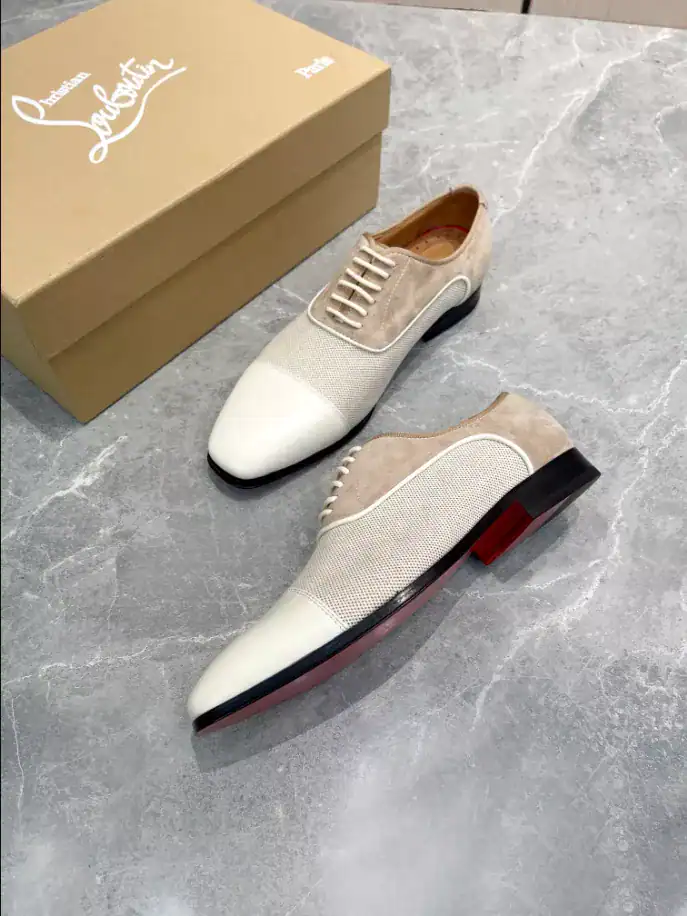 CHRISTIAN-LOUBOUTIN-GREGGO-LDC017-3.webp