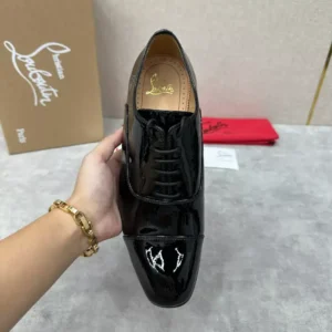 CHRISTIAN-LOUBOUTIN-GREGGO-LOAFERS-LDC029-5.webp