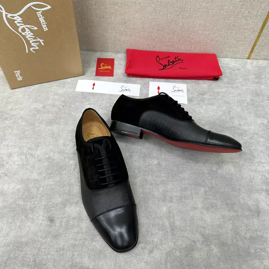 CHRISTIAN-LOUBOUTIN-GREGGO-LOAFERS-LDC032-2.webp