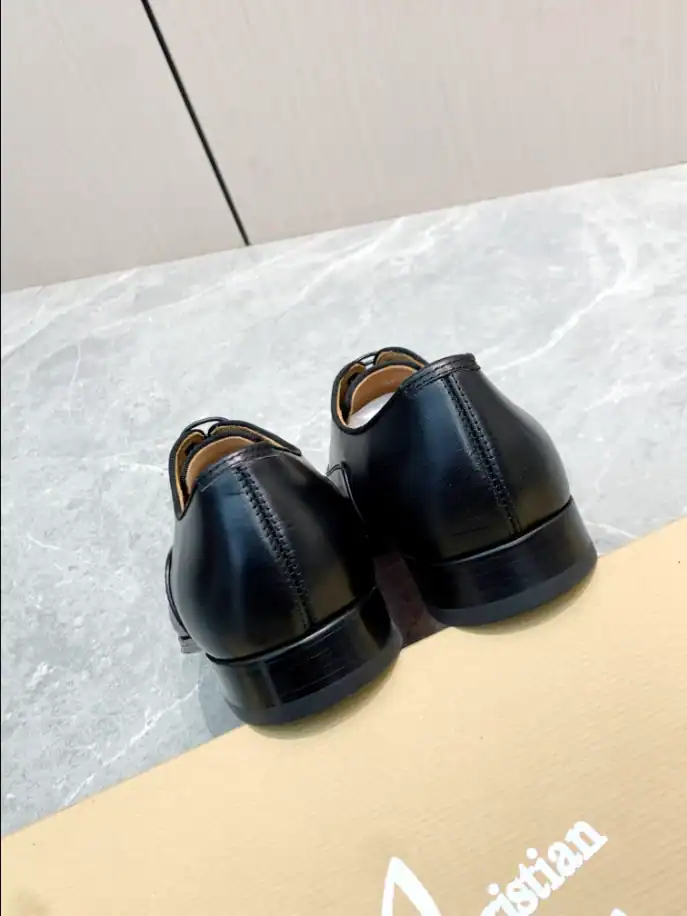CHRISTIAN-LOUBOUTIN-SHOES-LDC023-5.webp